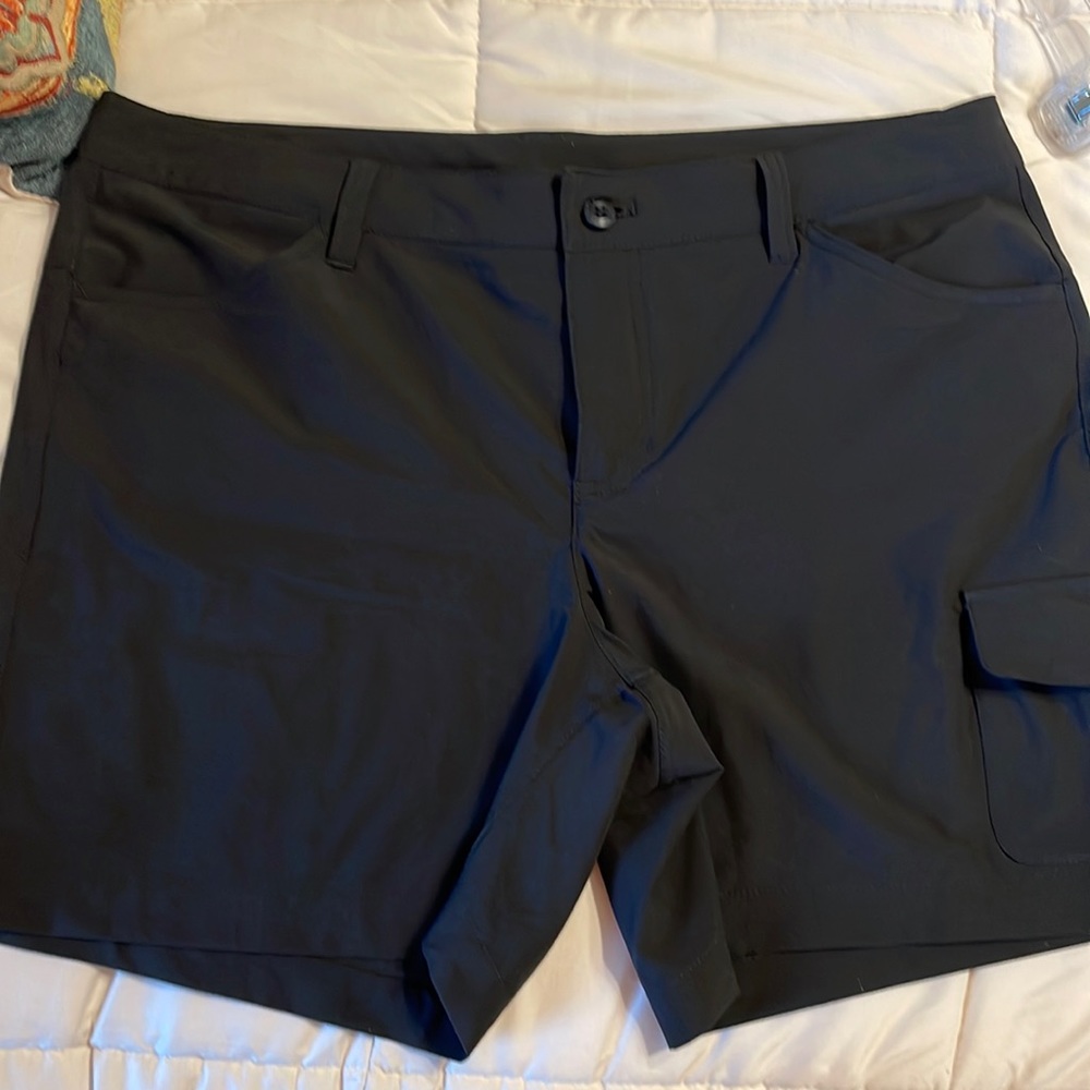 Eddie Bauer Hiking Biking Outdoor Walking Shorts